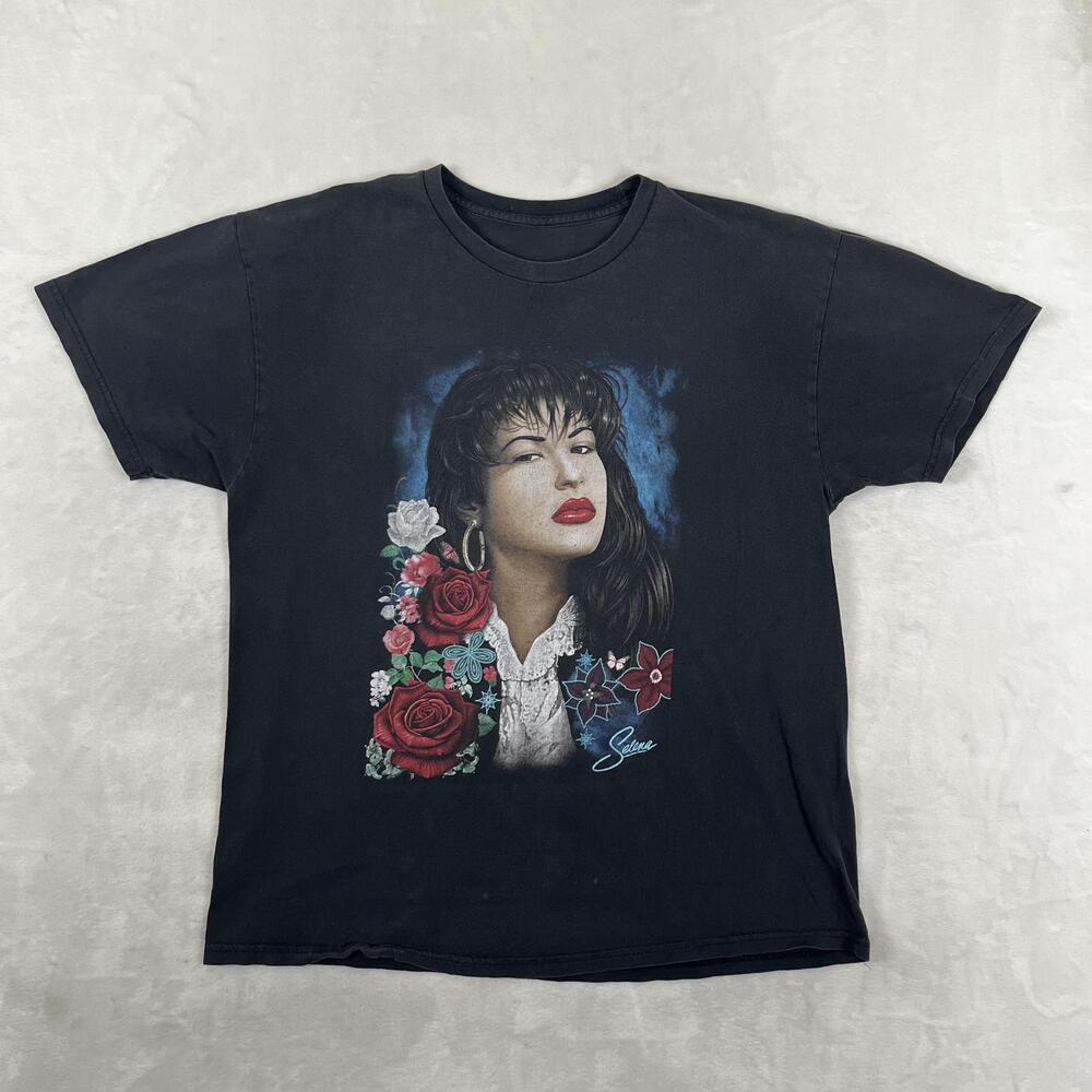 Selena T-Shirt Size Large Black Portrait Rose Graphic Tee Music Latin Retro VTG
